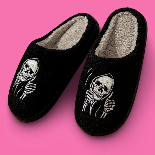 Men's Cozy Skeleton Slippers 💓