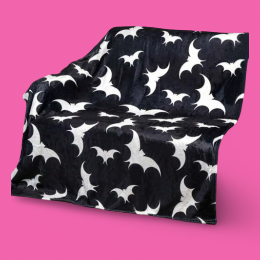 Men's Spooky Bat Blanket 🦇